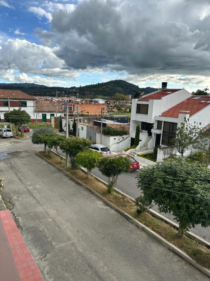 Hotel Rook Inn Paipa Kültér fotó